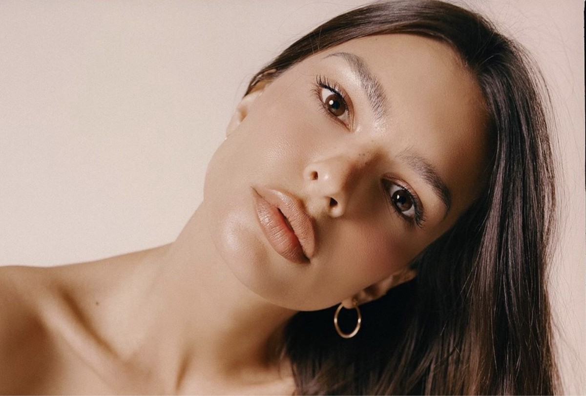 Top 10 Beauty Trends From The Past Decade &bull; 7